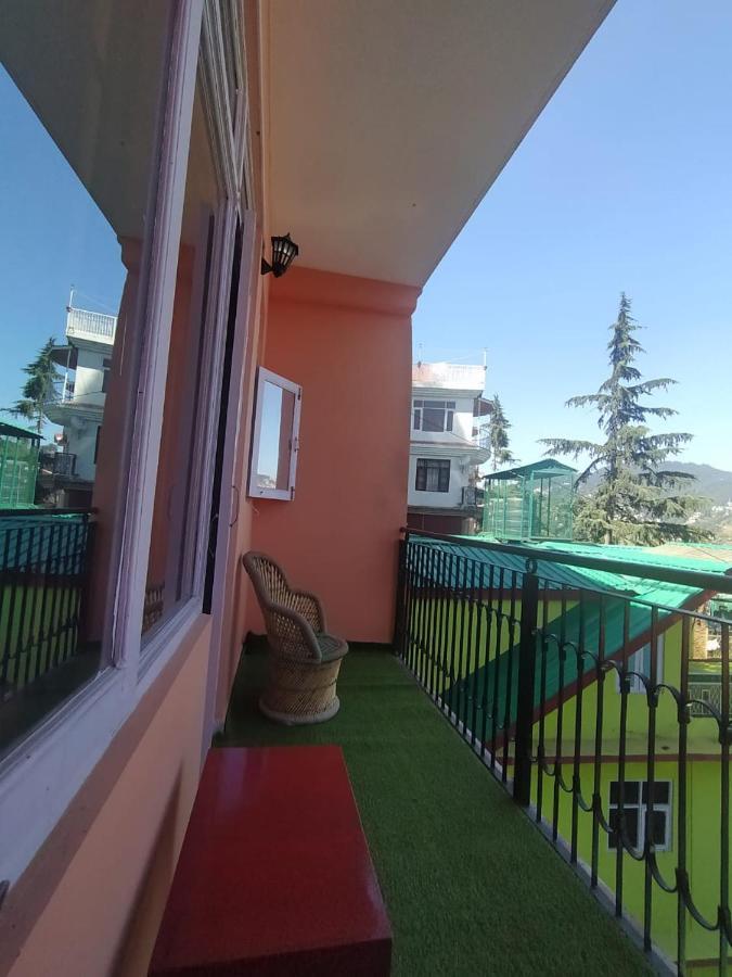 Deluxe Homestay Apartments With Kitchen In Shimla Bagian luar foto